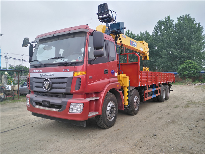 福田歐曼前四后八【14-20噸】隨車吊