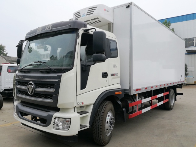 (廂長6.8米)福田瑞沃冷藏車