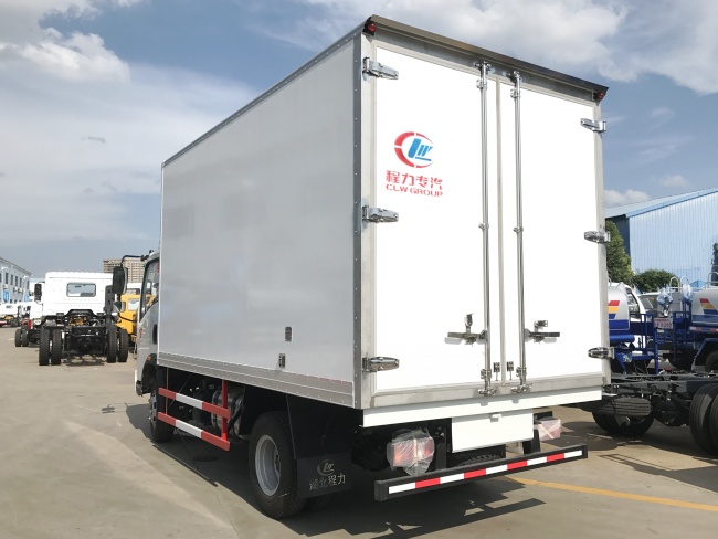 (廂長4.0米)重汽豪沃冷藏車