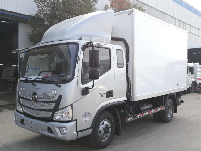 (廂長(zhǎng)3.7米)福田歐馬可S3一排半冷藏車