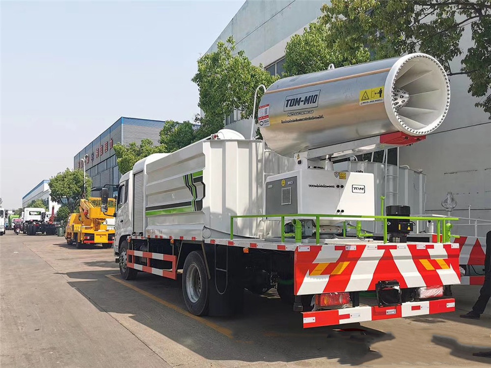 國(guó)六【12方】東風(fēng)天錦 抑塵車#50-100米